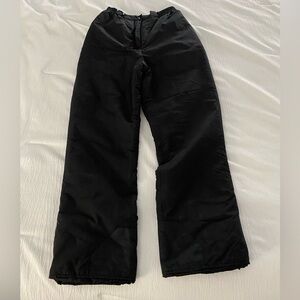 Women’s Black Ski Pants. Size M.